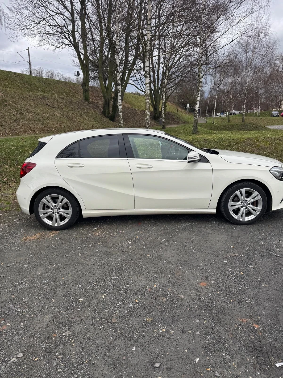 Mercedes-Benz A 220, снимка 3 - Автомобили и джипове - 54671410