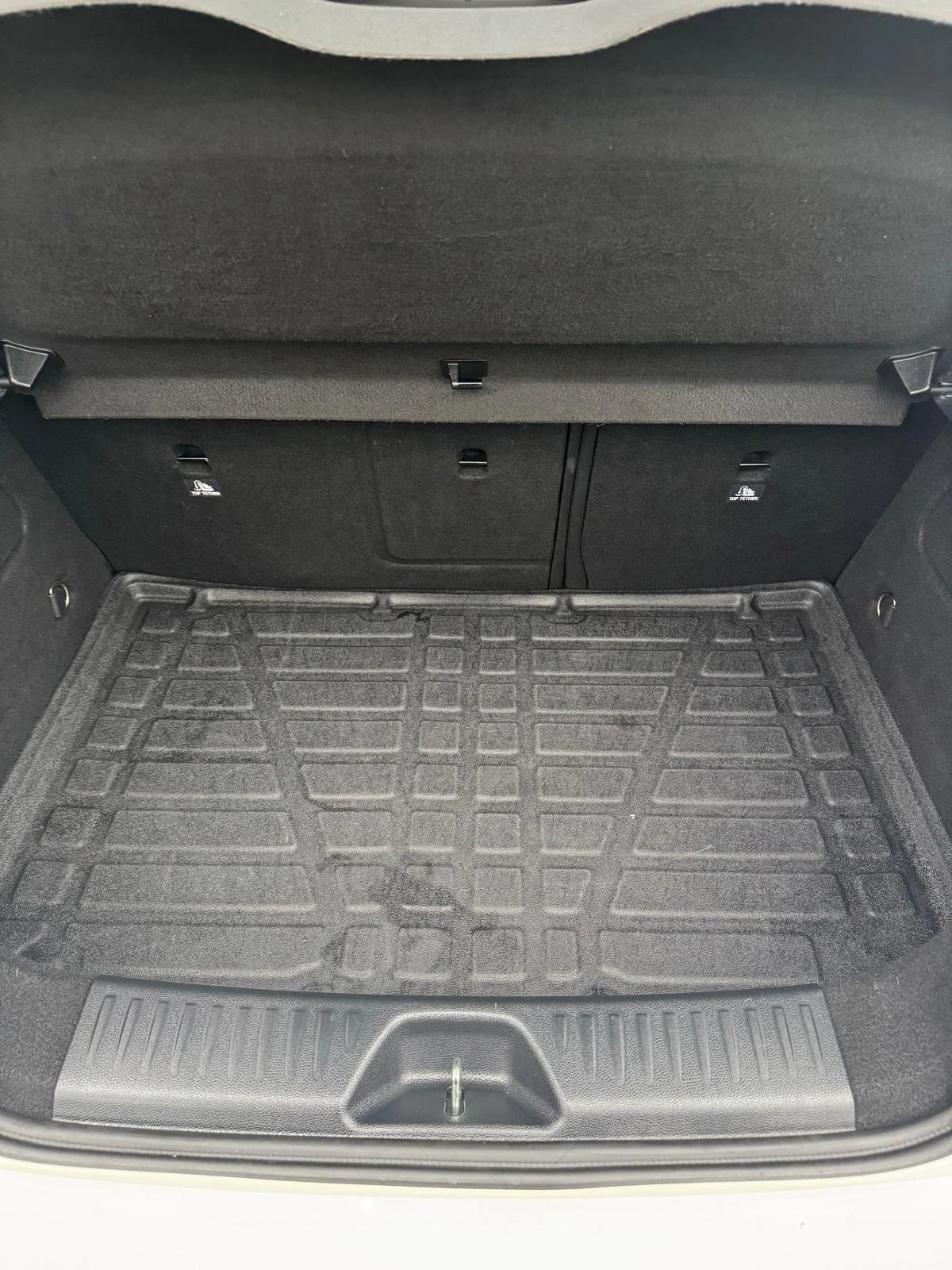 Mercedes-Benz A 220, снимка 8 - Автомобили и джипове - 54671410
