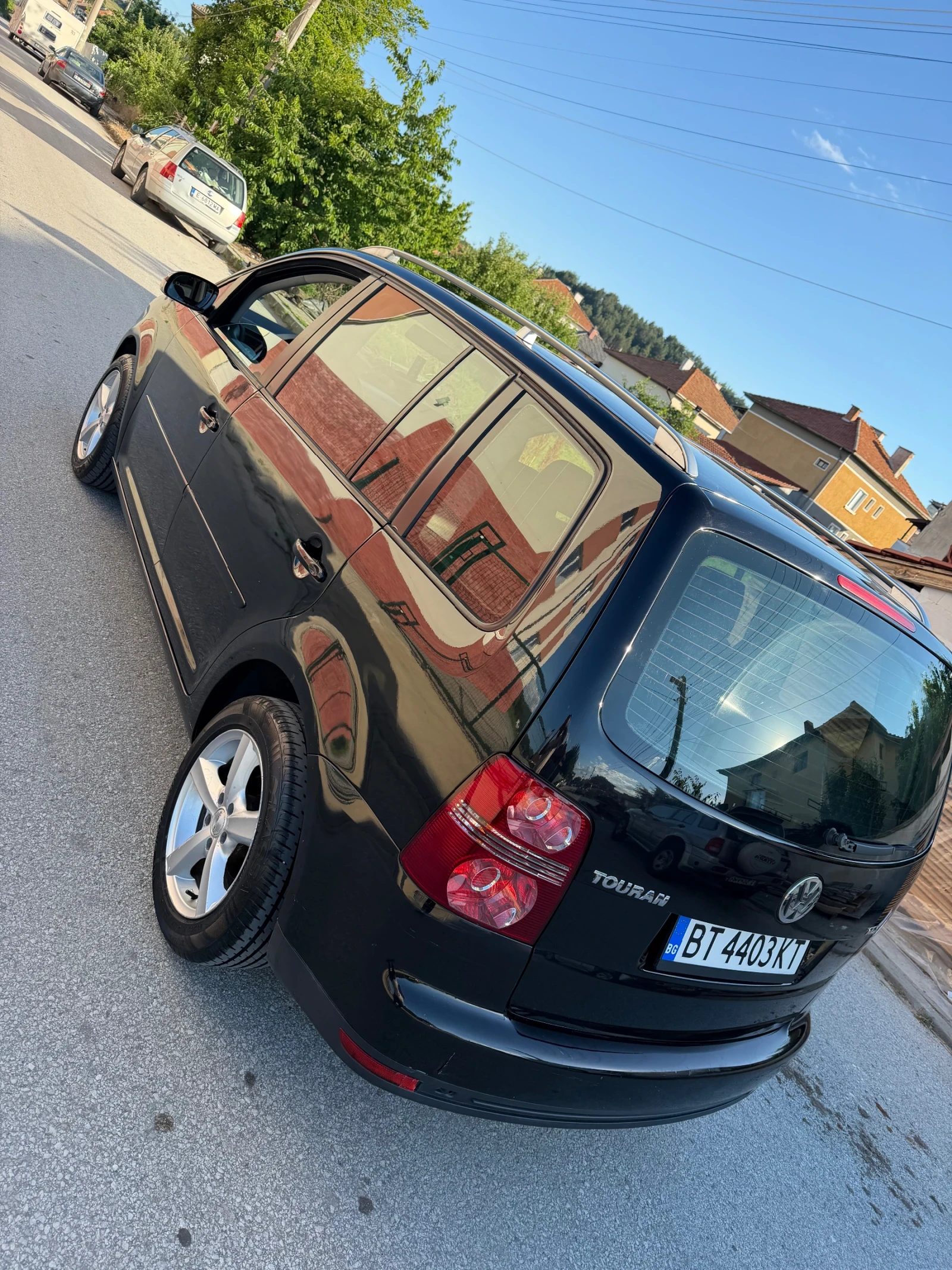 VW Touran 1.9tdi 105hp 6speed 2009, снимка 5 - Автомобили и джипове - 54911700