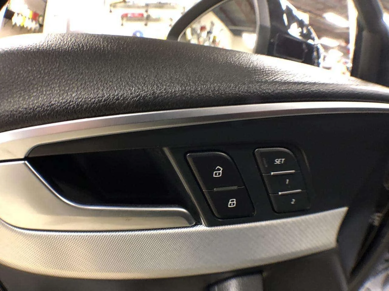 Audi A4 * PROGRESSIV S LINE AWD LEATHER PAN/ROOF NAV B/SPO, снимка 16 - Автомобили и джипове - 54914972