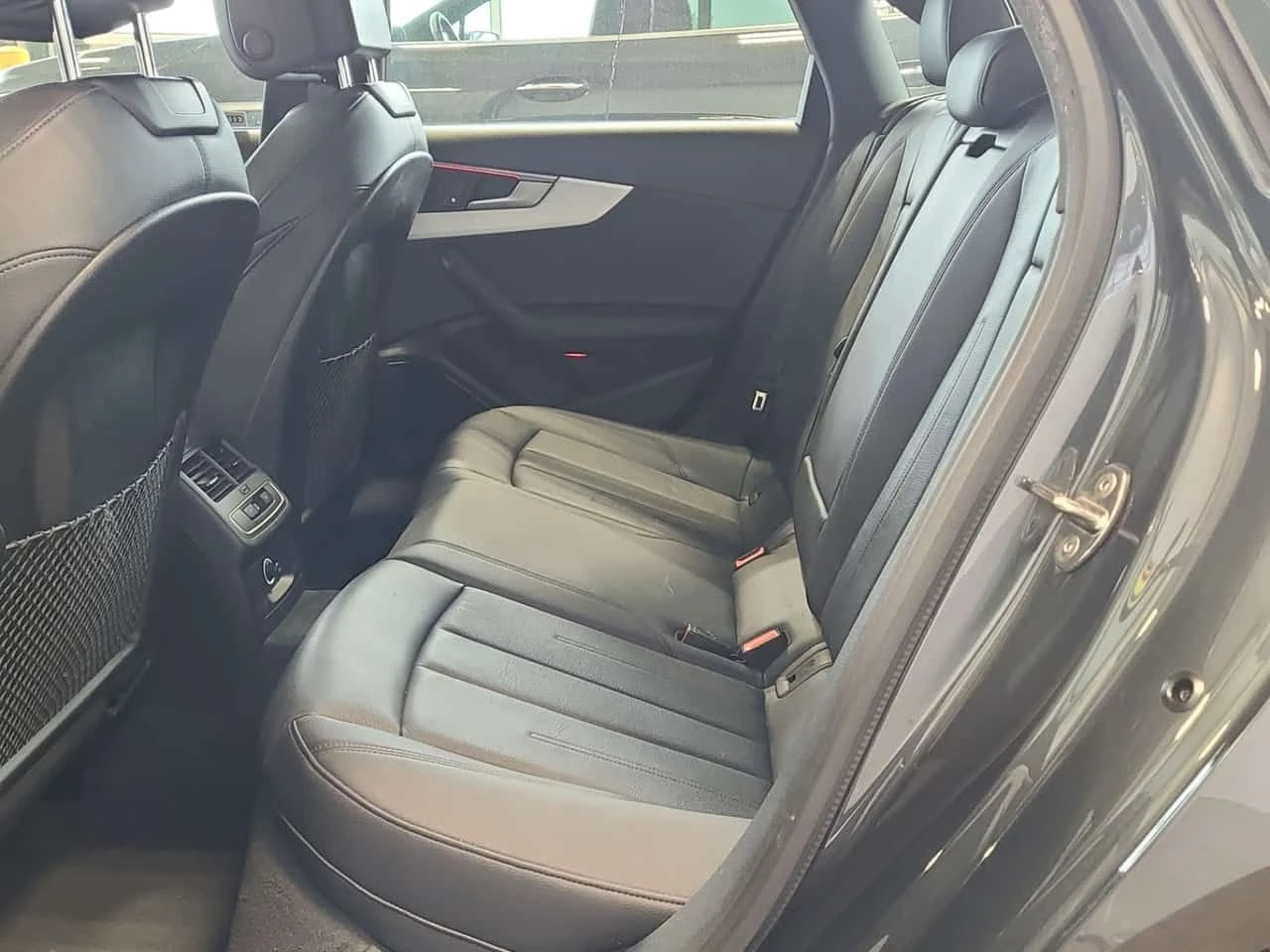 Audi A4  TECHNIK / 360 / AMBIENT / B&O / АВТОКРЕДИТ , снимка 14 - Автомобили и джипове - 55011560