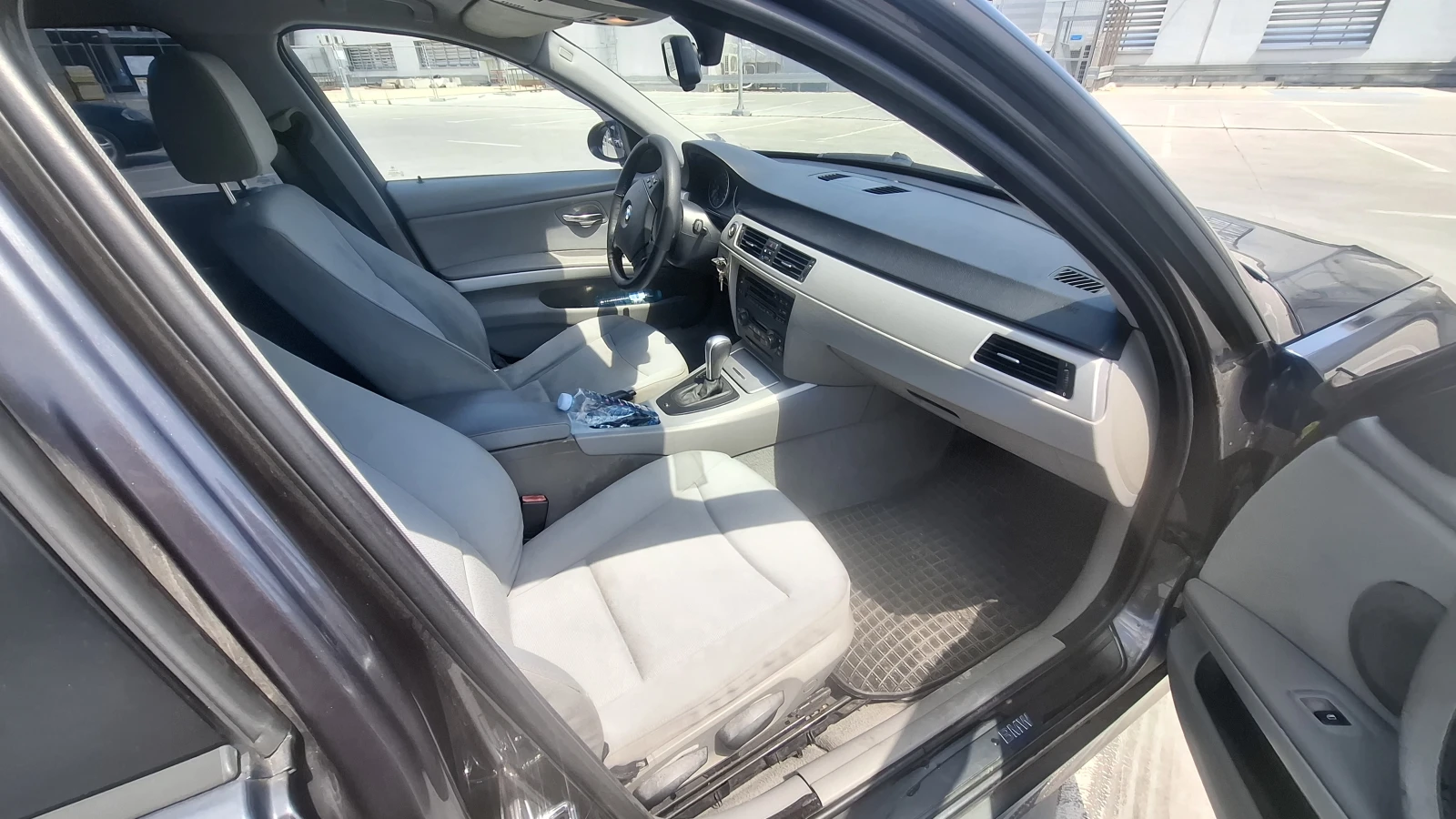 BMW 320, снимка 8 - Автомобили и джипове - 55221194