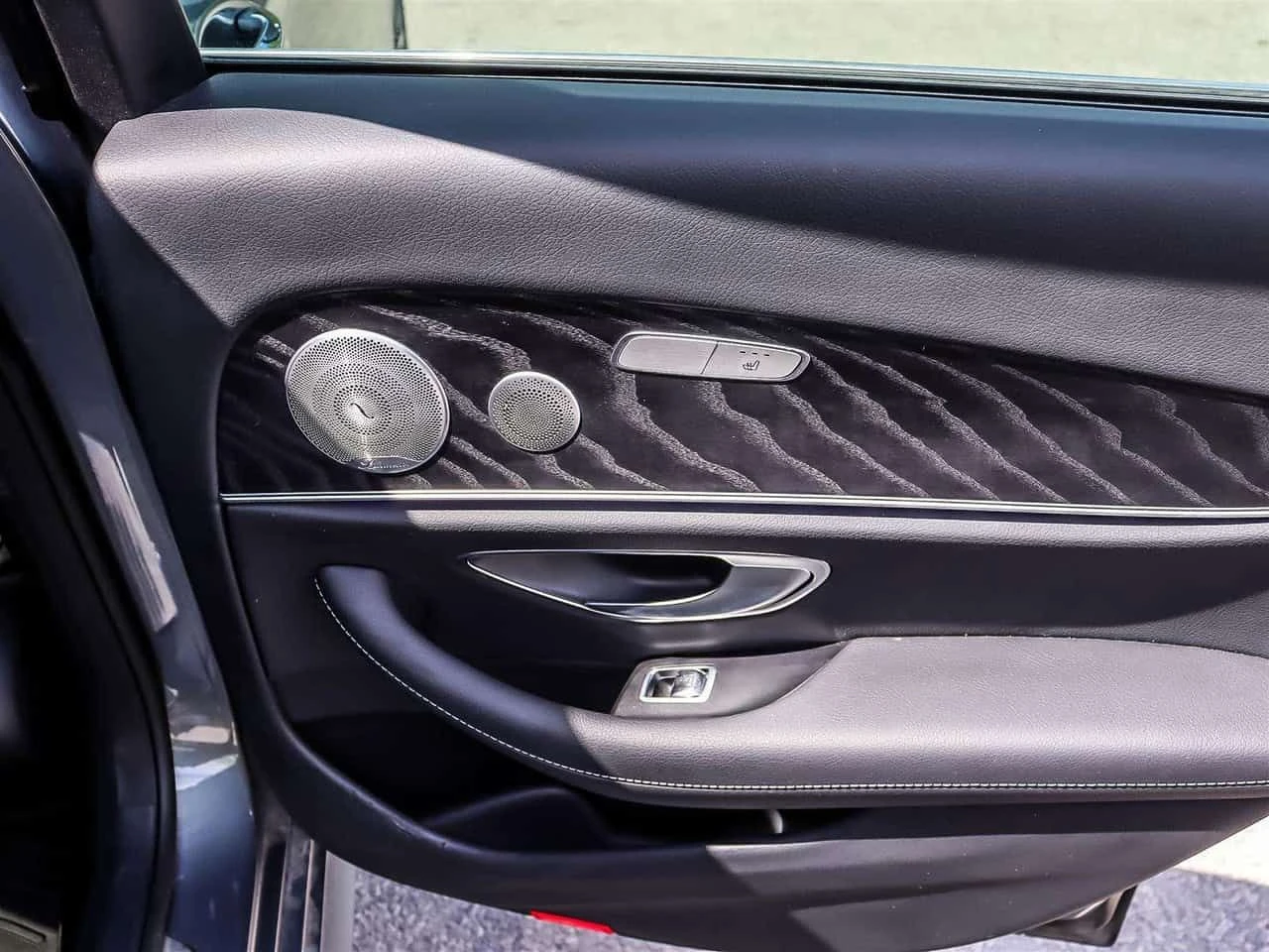 Mercedes-Benz E 450 AMG Line * Фиксирана цена до България * CARFAX * , снимка 17 - Автомобили и джипове - 55299250
