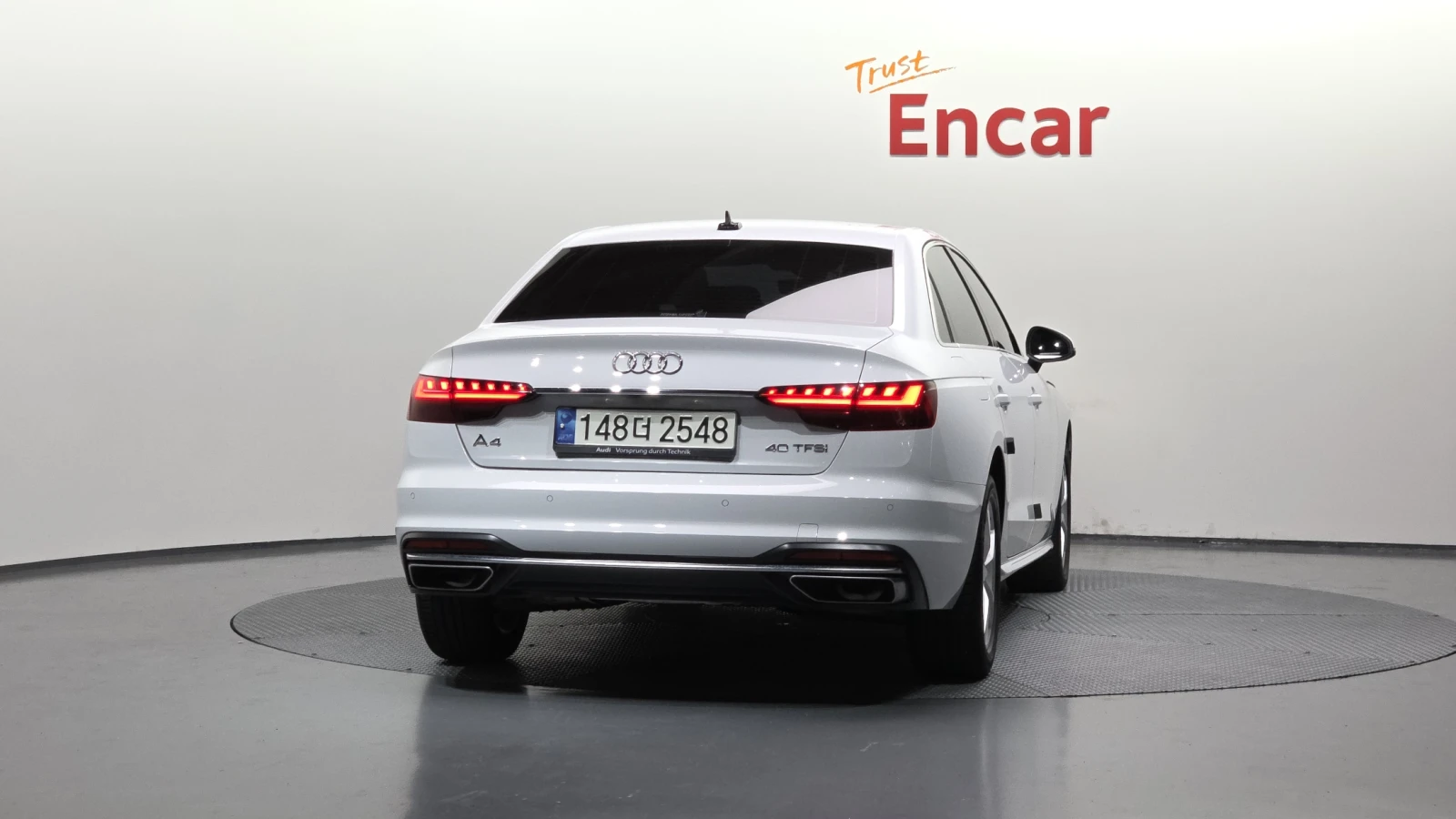 Audi A4  40 TFSI PREMIUM, снимка 4 - Автомобили и джипове - 55335844