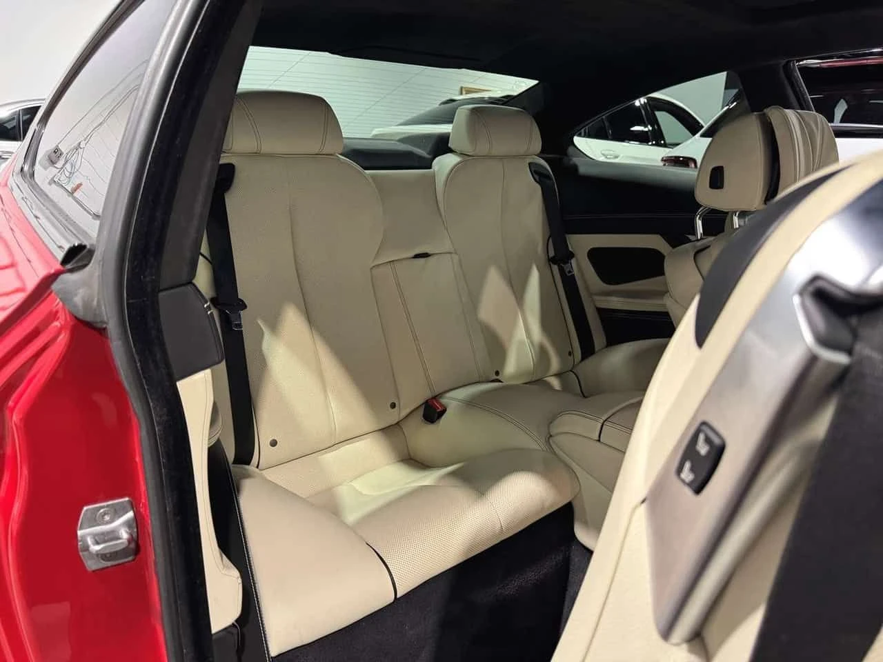 BMW 650 * Фиксирана цена до България * Без инциденти * , снимка 14 - Автомобили и джипове - 55570072
