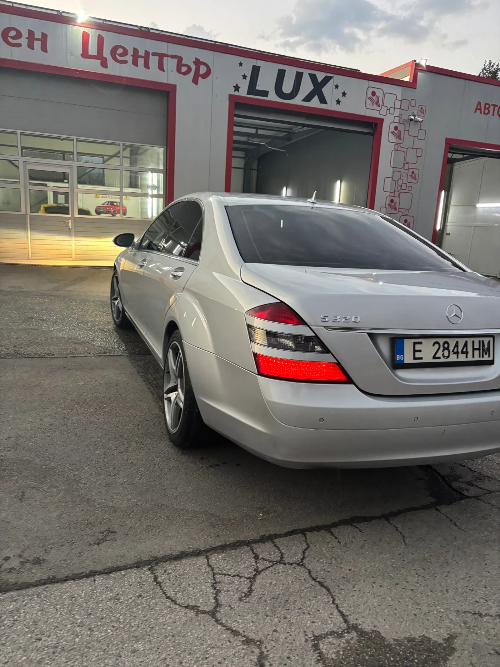 Mercedes-Benz S 320, снимка 4 - Автомобили и джипове - 55976533
