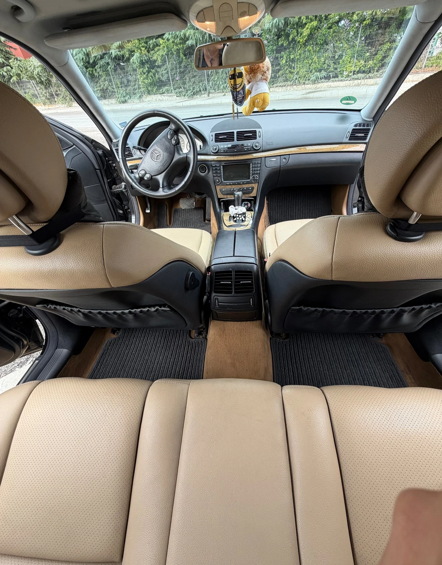 Mercedes-Benz E 320, снимка 11 - Автомобили и джипове - 56185102