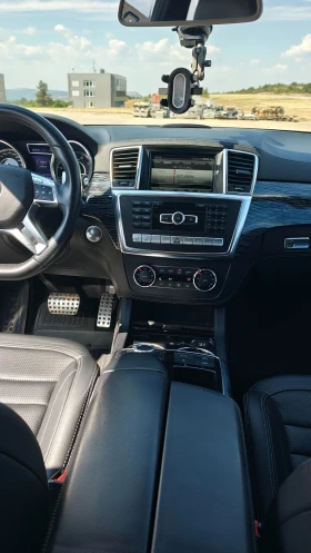 Mercedes-Benz ML 63 AMG, снимка 12