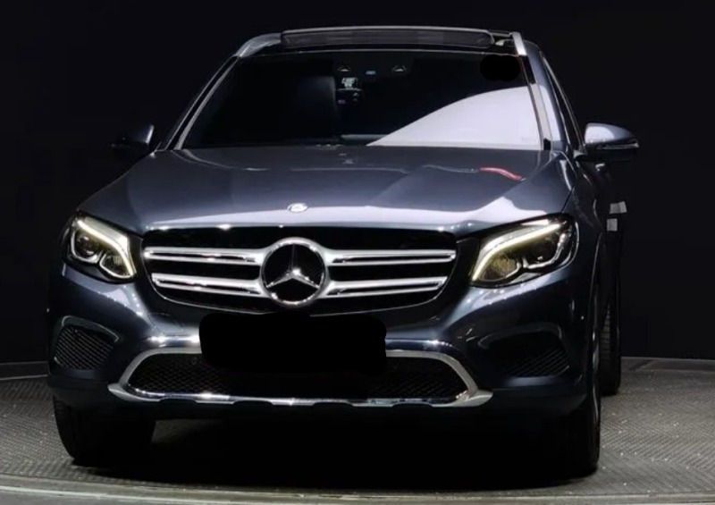 Mercedes-Benz GLC 220 4MATIC Premium + РЕАЛНИ 61 248 км!, снимка 3 - Автомобили и джипове - 45806354