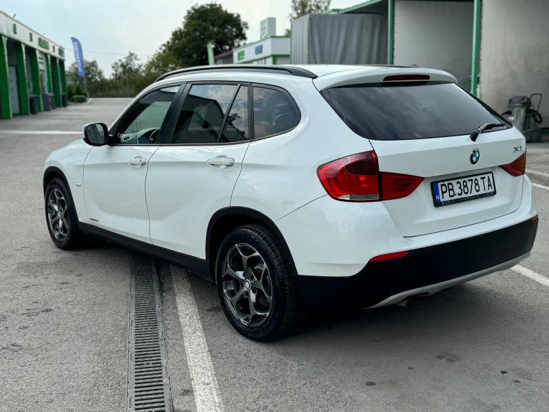 BMW X1 AVTOMAT / КАСКО / СМЕНЕНИ ВЕРИГИ, снимка 6 - Автомобили и джипове - 46999665