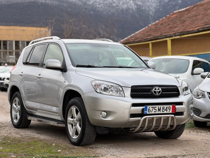 Toyota Rav4 2.2D4D 4x4, снимка 1 - Автомобили и джипове - 48546499