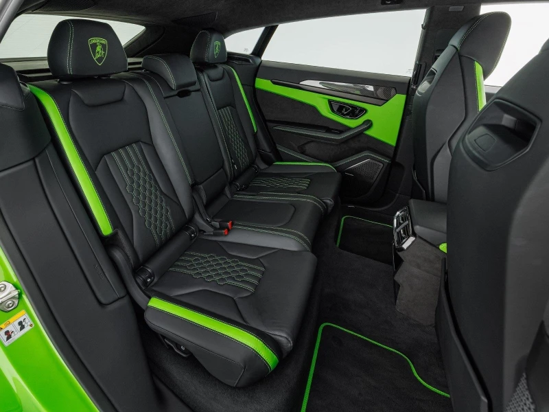 Lamborghini Urus SE PLUG-IN HYBRID CERAMIC AKRAPOVIC B&O, снимка 14 - Автомобили и джипове - 51508736