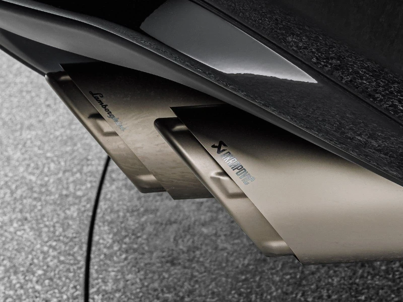 Lamborghini Urus SE PLUG-IN HYBRID CERAMIC AKRAPOVIC B&O, снимка 7 - Автомобили и джипове - 51508736