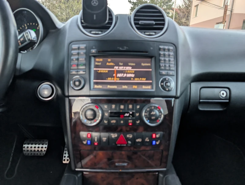 Mercedes-Benz ML 350, снимка 14 - Автомобили и джипове - 52262780