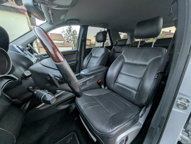 Mercedes-Benz ML 350, снимка 11 - Автомобили и джипове - 52262780