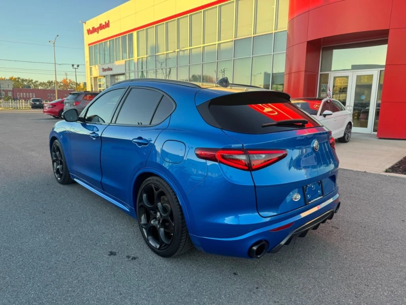 Alfa Romeo Stelvio Veloce  CARFAX, снимка 11 - Автомобили и джипове - 52645124