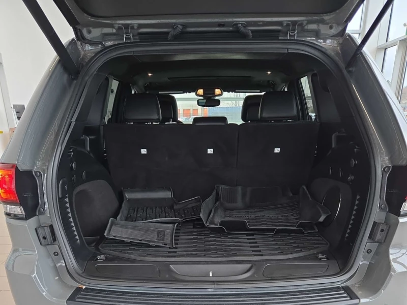 Jeep Grand cherokee 2019 Altitude * CARFAX * БЕЗ ПЪРВОНАЧАЛНА ВНОСКА, снимка 15 - Автомобили и джипове - 53059315