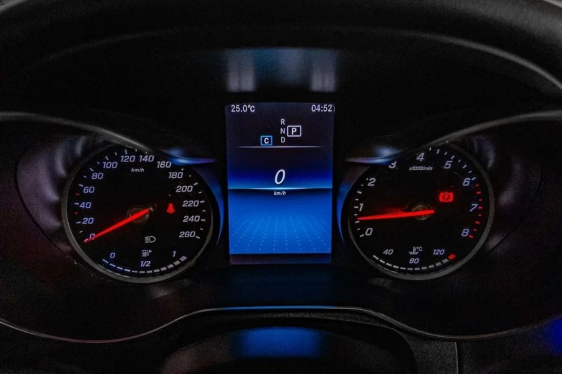 Mercedes-Benz GLC * GLC300 4MATIC * CARFAX * БЕЗ ПЪРВОНАЧАЛНА ВНОСКА, снимка 13 - Автомобили и джипове - 53145608