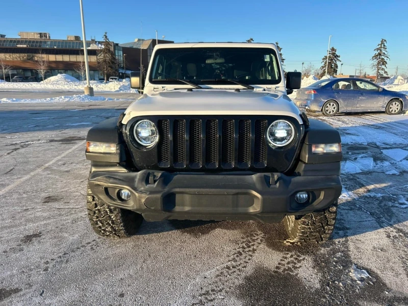 Jeep Wrangler 2020 * Willys * CARFAX * ОТ ПРЕДСТАВИТЕЛСТВО, снимка 2 - Автомобили и джипове - 53284125