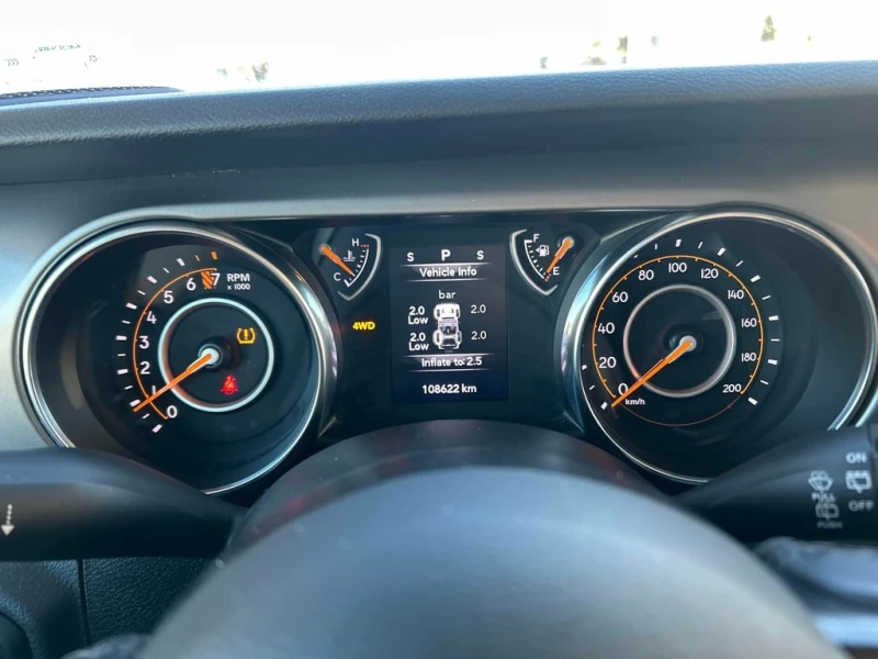 Jeep Wrangler 2020 * Willys * CARFAX * ОТ ПРЕДСТАВИТЕЛСТВО, снимка 8 - Автомобили и джипове - 53284125