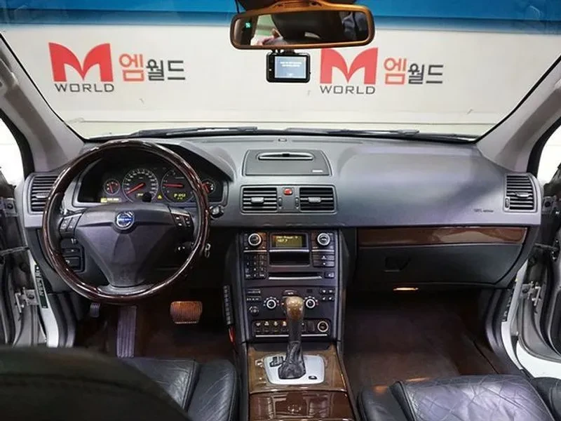 Volvo Xc90 D5, снимка 7 - Автомобили и джипове - 55882348