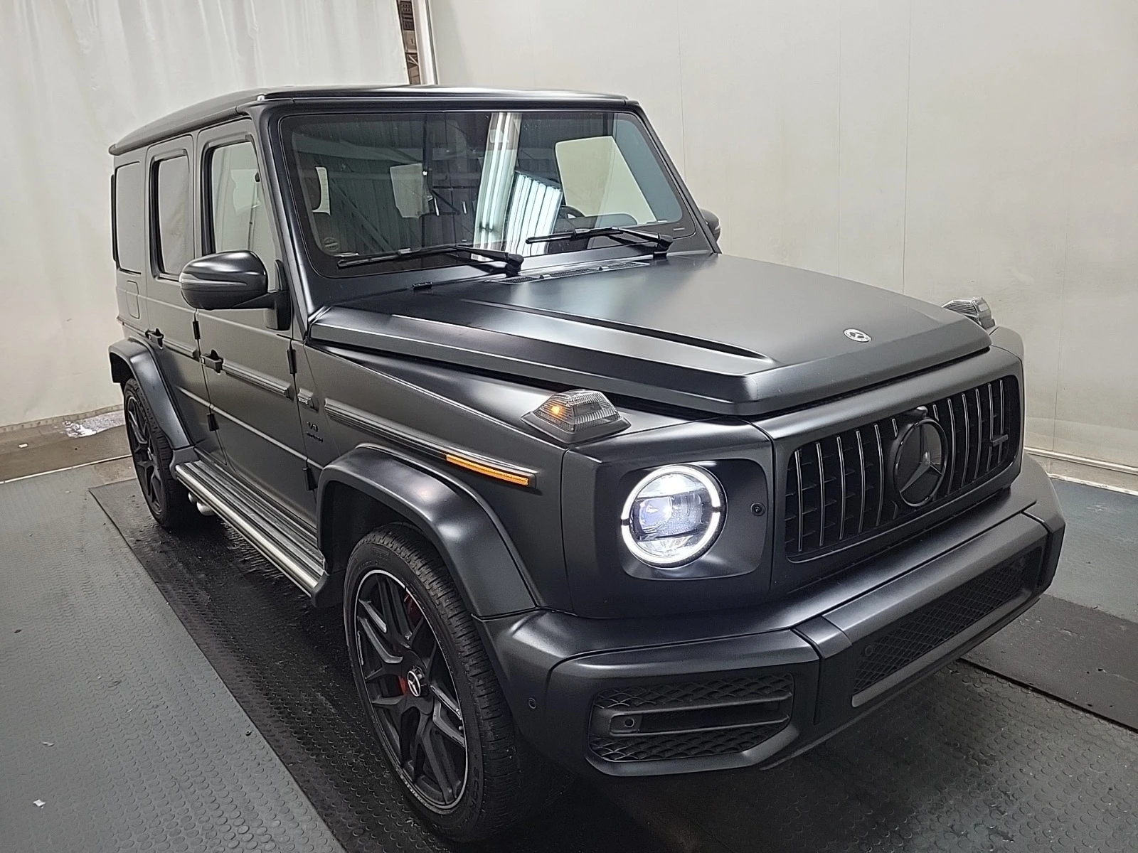 Mercedes-Benz G 63 AMG * * CARFAX * * АВТО КРЕДИТ * *  - изображение 3