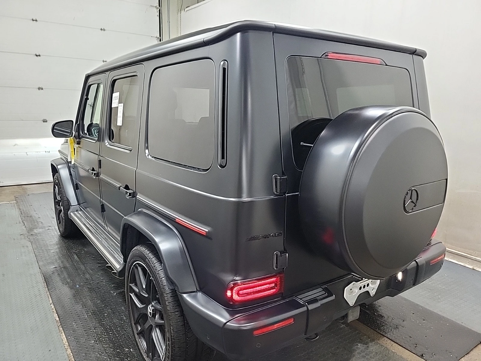 Mercedes-Benz G 63 AMG * * CARFAX * * АВТО КРЕДИТ * *  - изображение 4