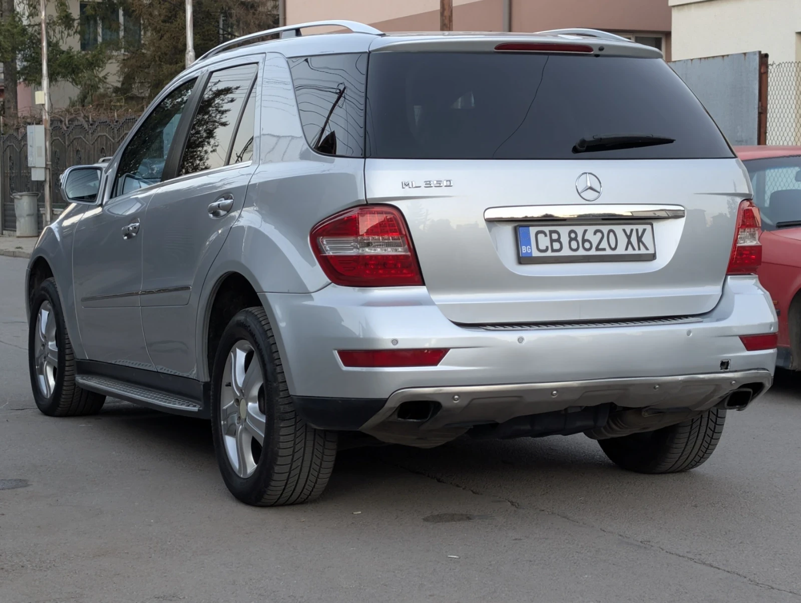 Mercedes-Benz ML 350  - изображение 7
