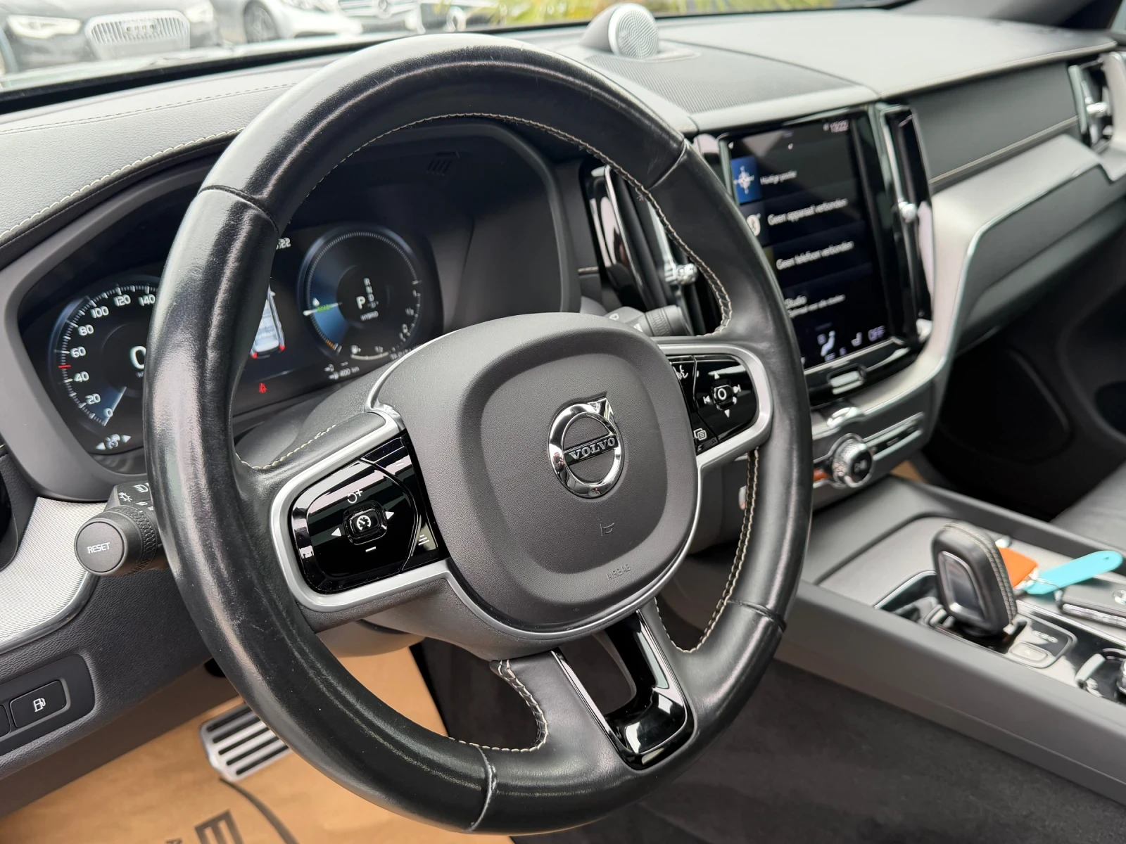 Volvo XC60 Нов внос от Белгия!, снимка 11 - Автомобили и джипове - 53717153