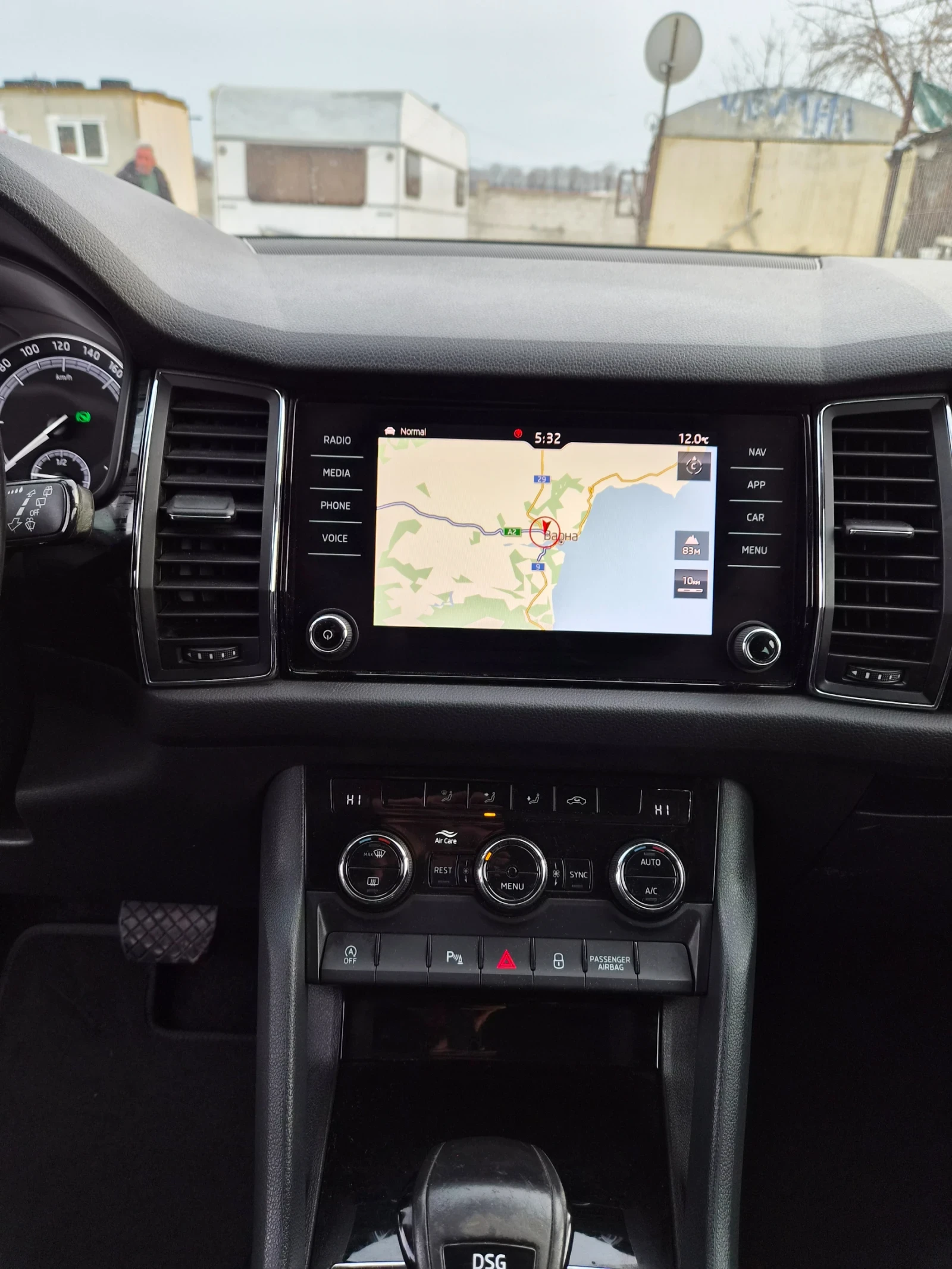 Skoda Kodiaq 2.0tdi 150kc 4x4 , снимка 8 - Автомобили и джипове - 54058005