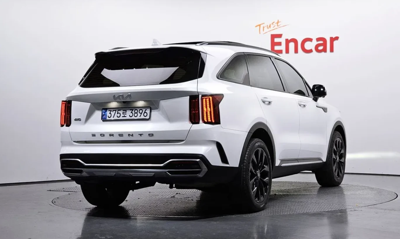 Kia Sorento 2.2 DIESEL AWD / GRAVITY / 360 КАМЕРИ /ОБДУХ/PANO , снимка 3 - Автомобили и джипове - 54720157