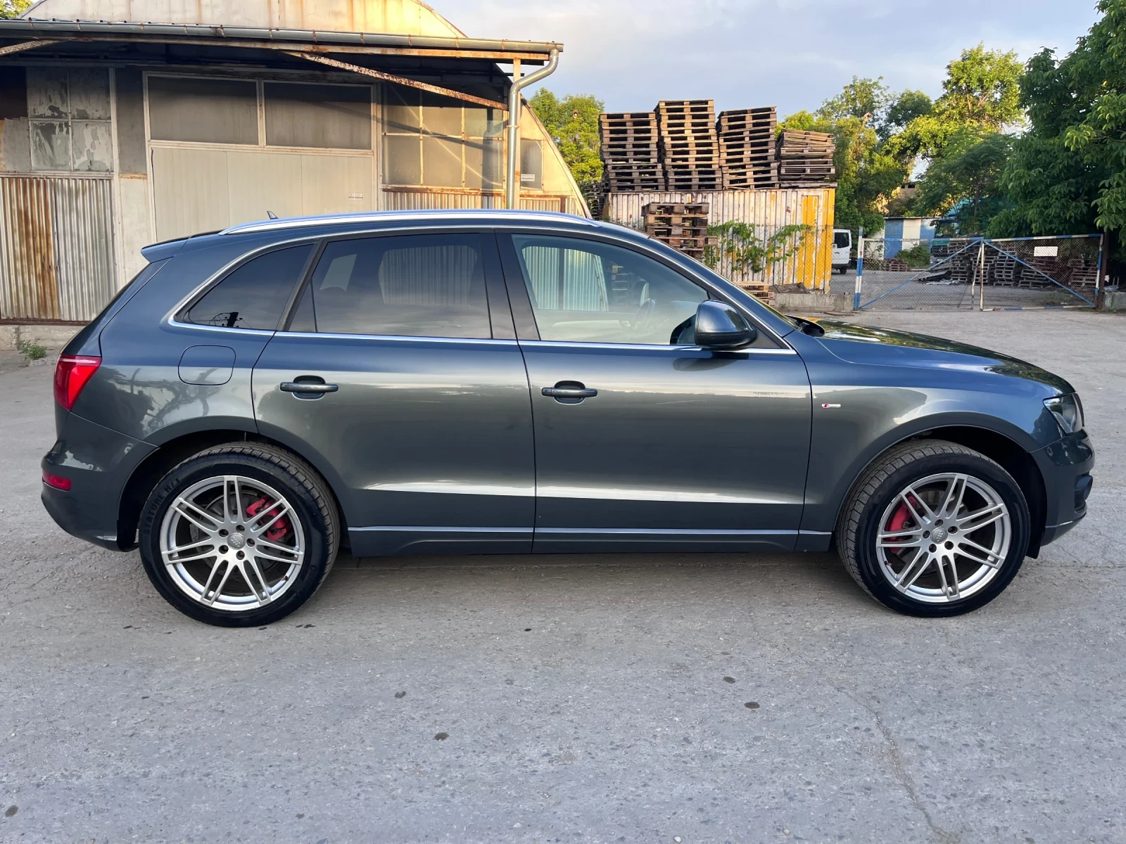 Audi Q5 3.0TDI Sline Quattro, снимка 4 - Автомобили и джипове - 54948674