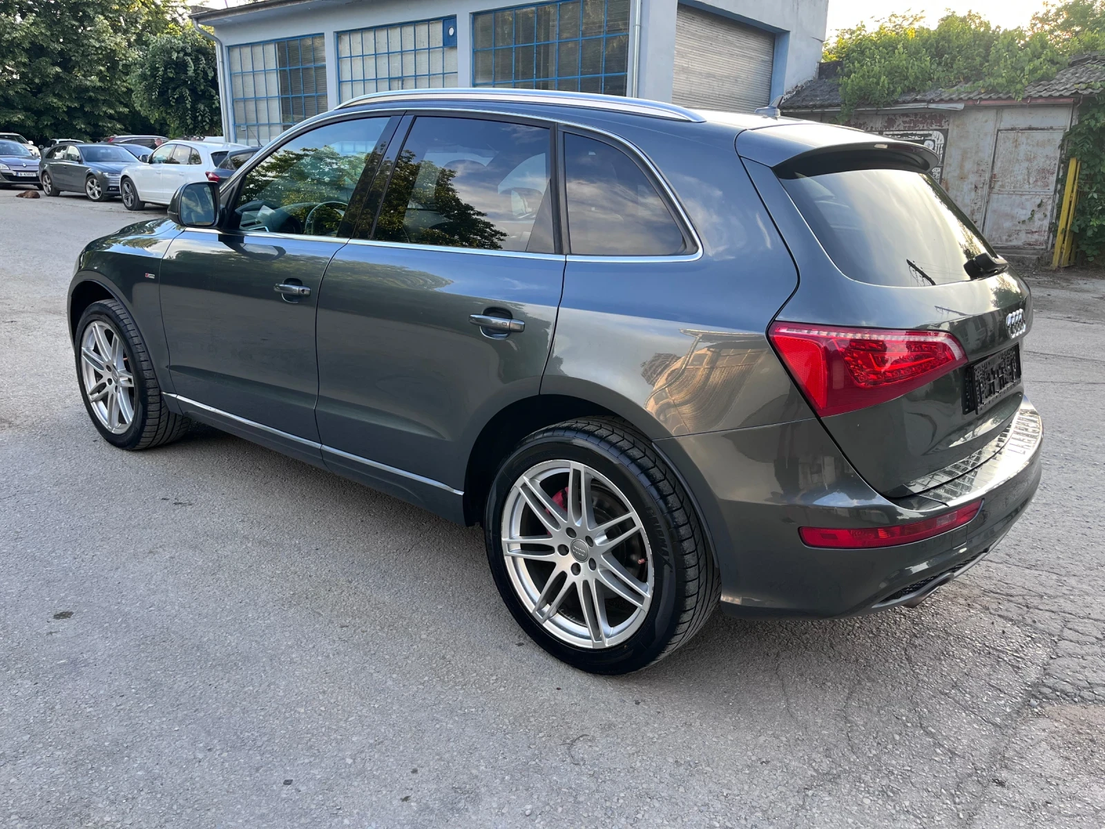 Audi Q5 3.0TDI Sline Quattro, снимка 6 - Автомобили и джипове - 54948674