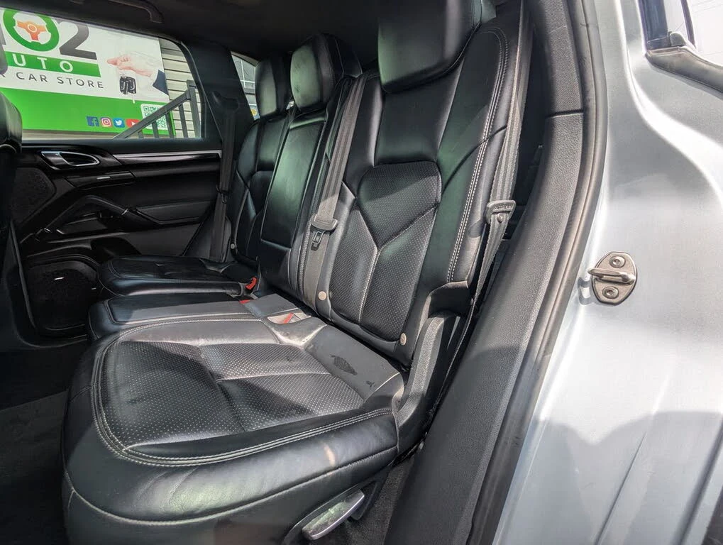 Porsche Cayenne S* PDK* BOSE* ПОДГРЕВ* ОБДУХВАНЕ* КАМЕРА* ПАНОРАМА, снимка 14 - Автомобили и джипове - 54970681