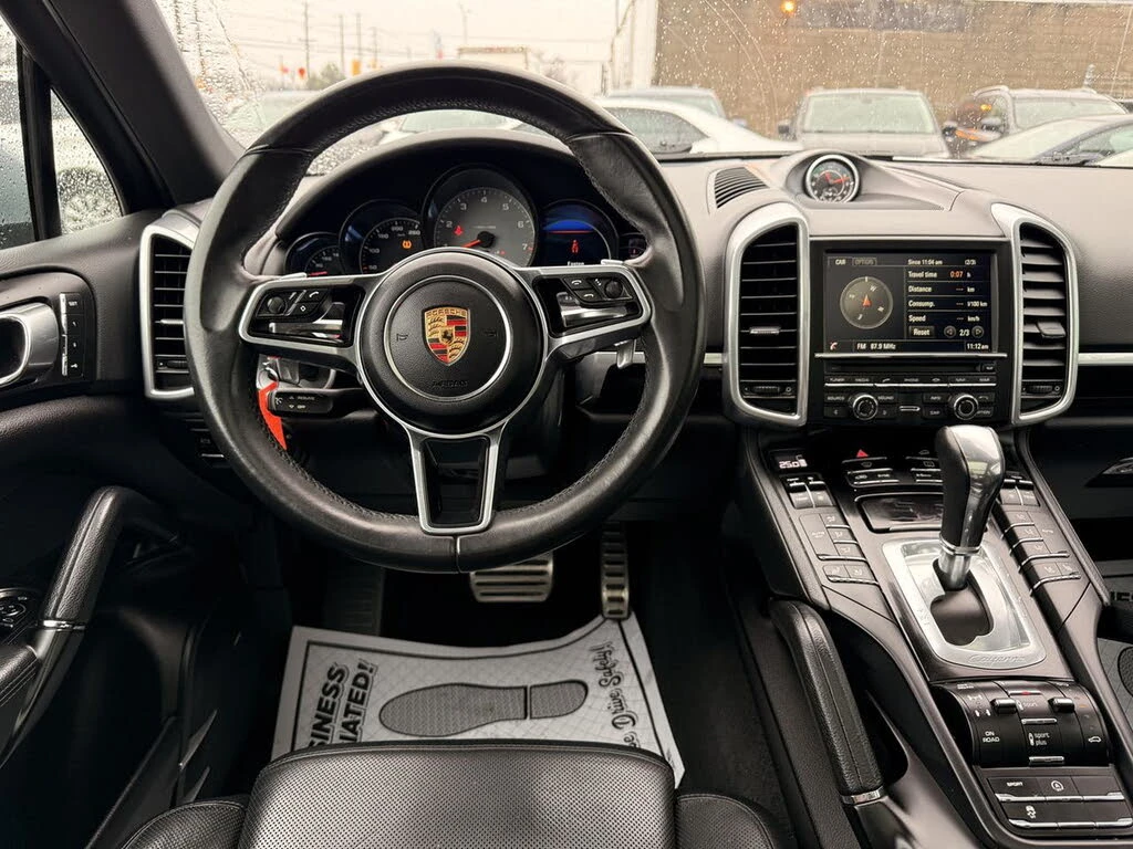 Porsche Cayenne S* PDK* BOSE* ПОДГРЕВ* ОБДУХВАНЕ* КАМЕРА* ПАНОРАМА, снимка 6 - Автомобили и джипове - 54970681