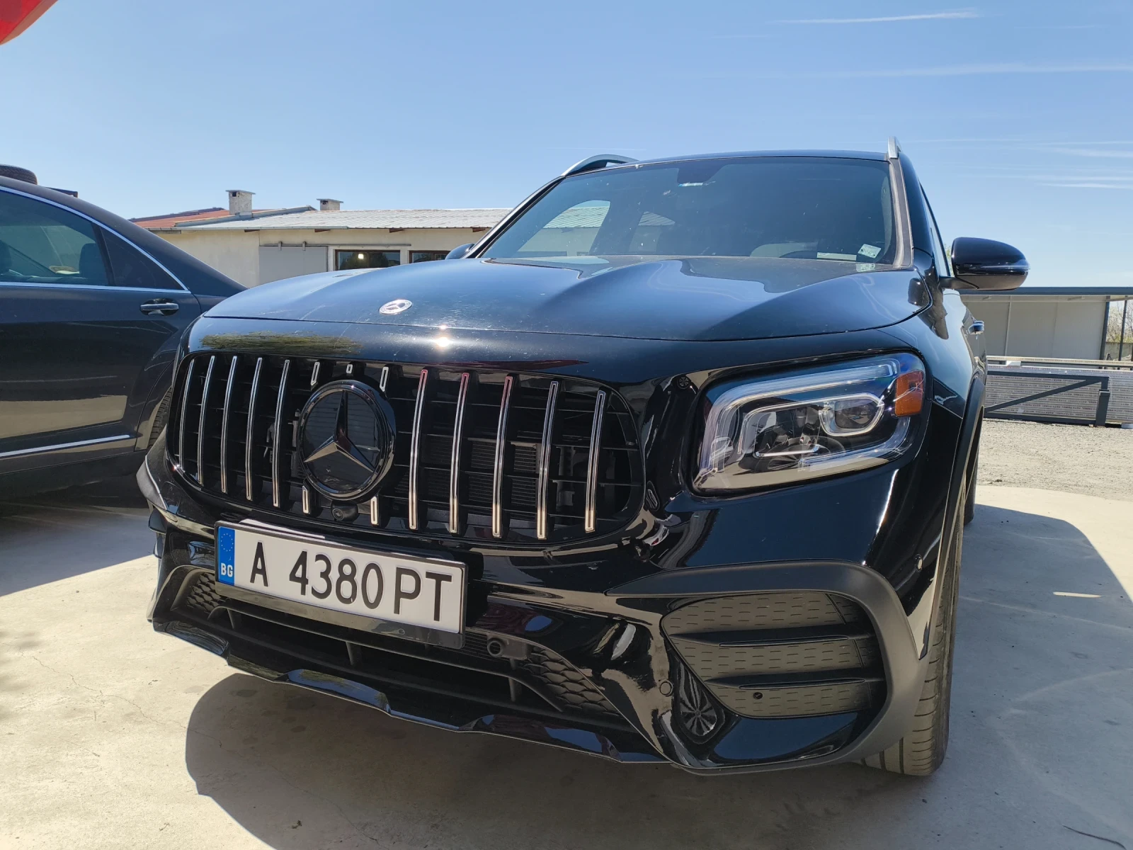 Mercedes-Benz GLB 250 4 matic