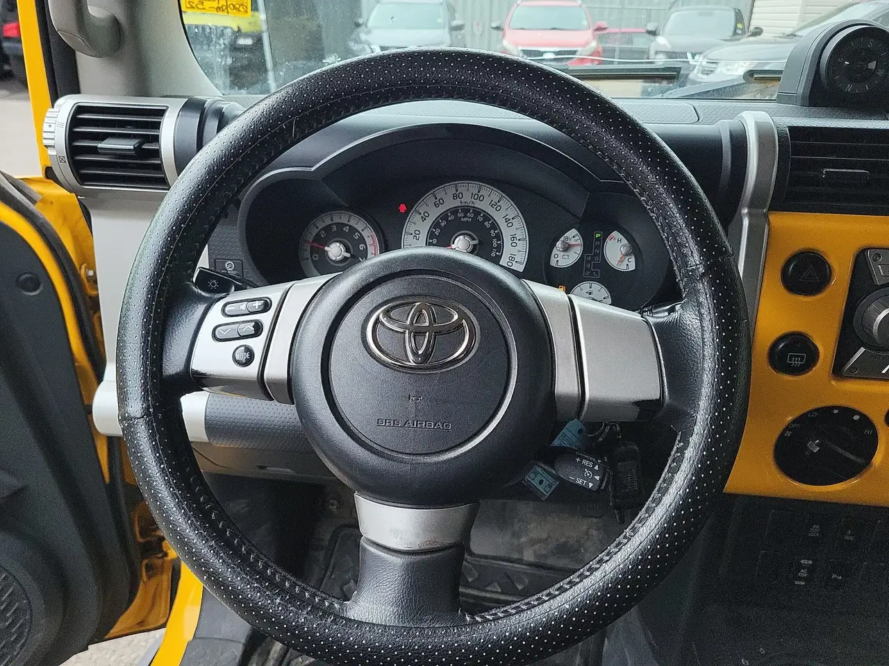 Toyota Fj cruiser 4X4 AUTO REAR LOCKING DIFF UPGRADED AUDIO 4x4 | Mobile.bg � ����������� 14