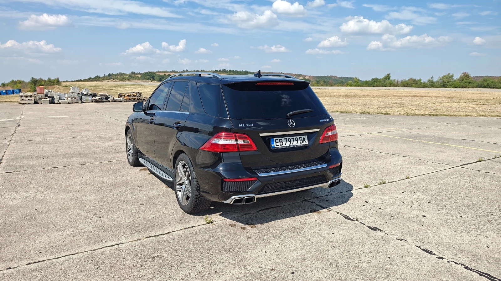Mercedes-Benz ML 63 AMG, снимка 3 - Автомобили и джипове - 56165583