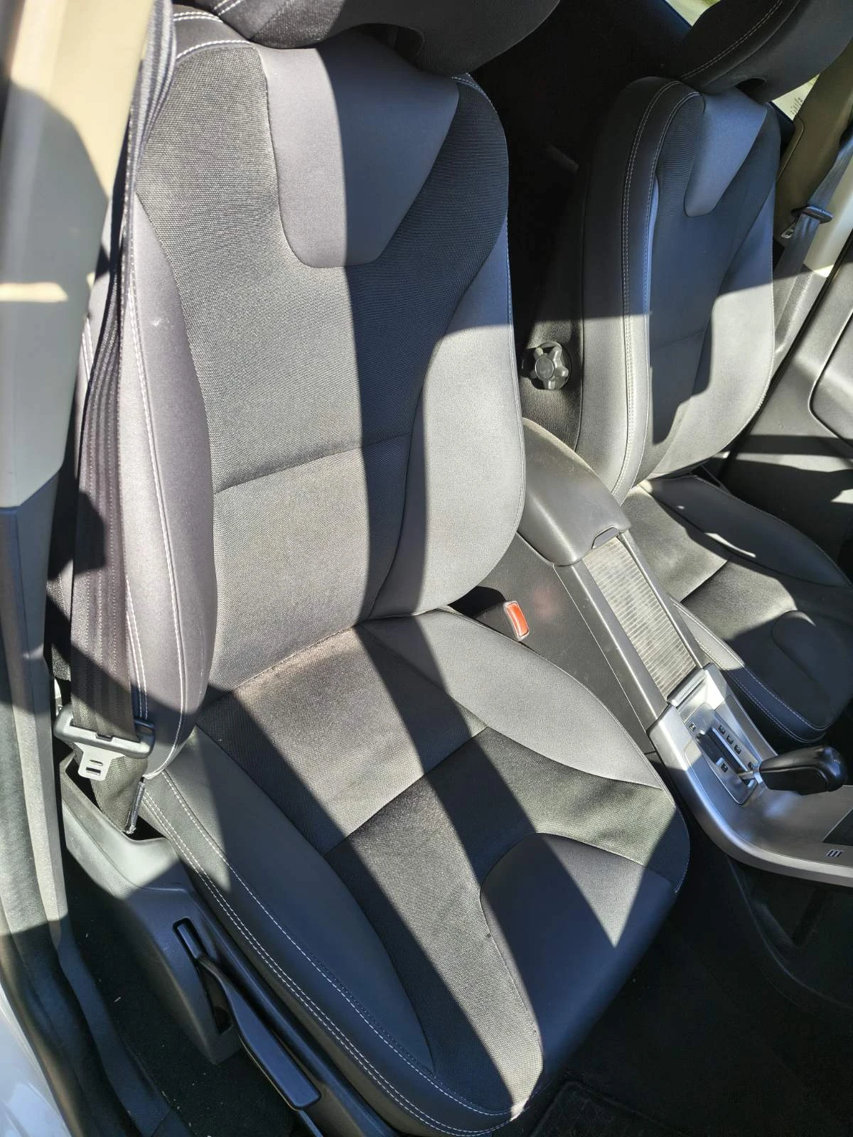 Volvo XC60, снимка 8 - Автомобили и джипове - 56700093