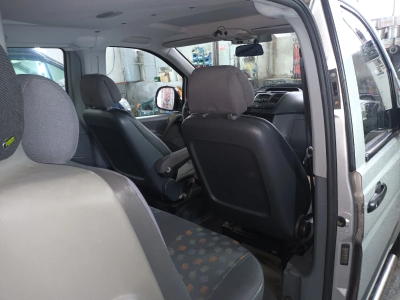 Mercedes-Benz Vito 2.2CDi 150hp, снимка 8 - Бусове и автобуси - 48449223