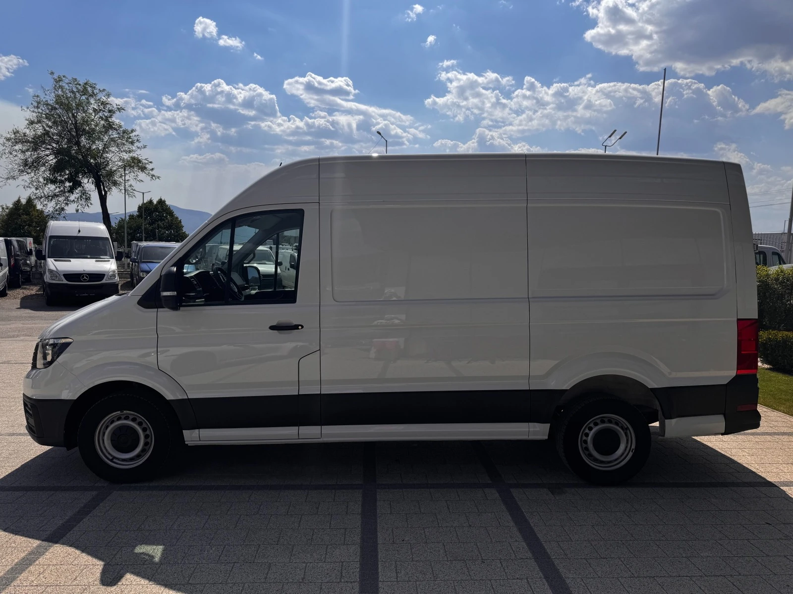 VW Crafter 2.0TDI Клима Euro 6b  - изображение 5