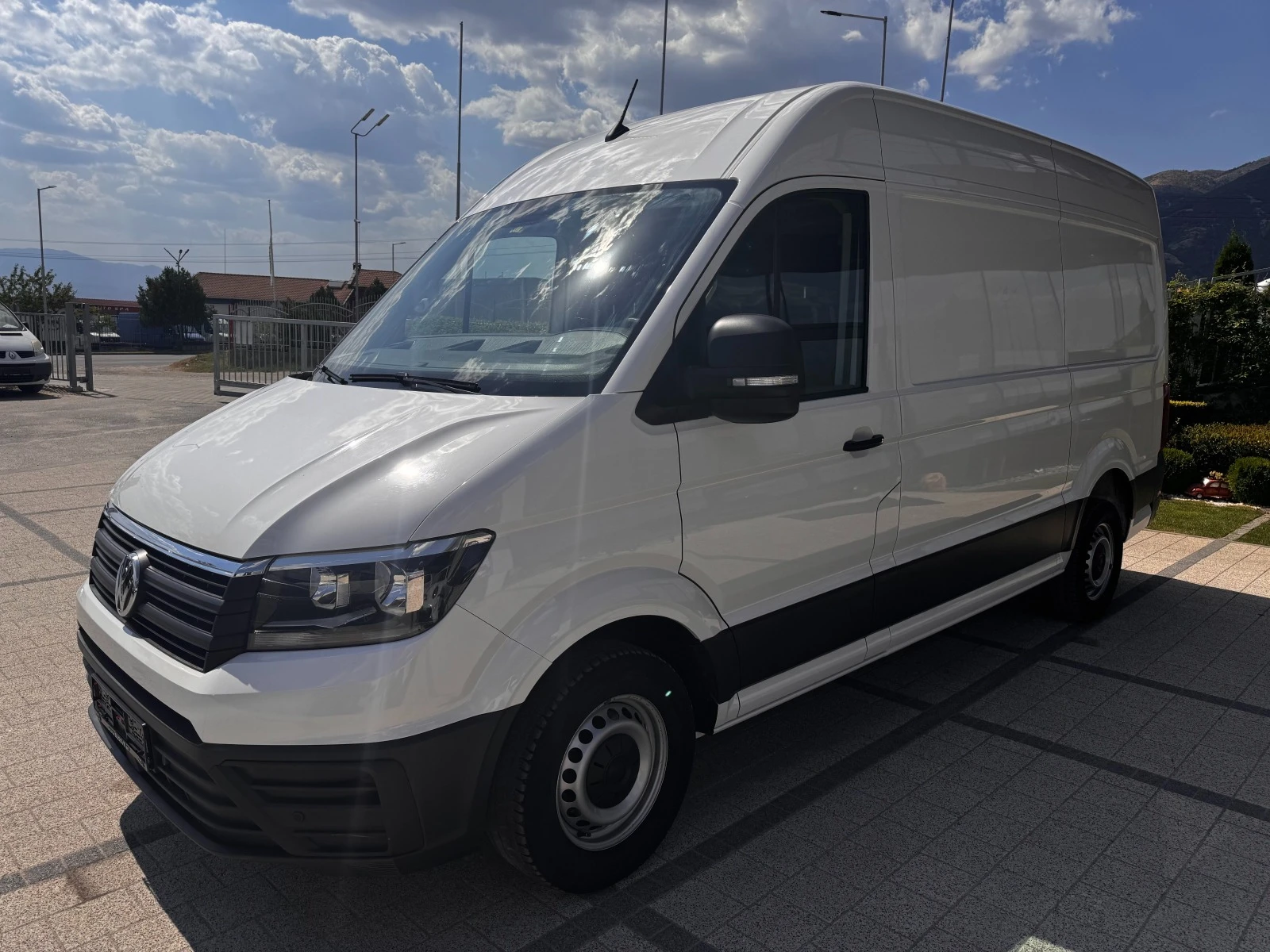 VW Crafter 2.0TDI Клима Euro 6b  - изображение 4