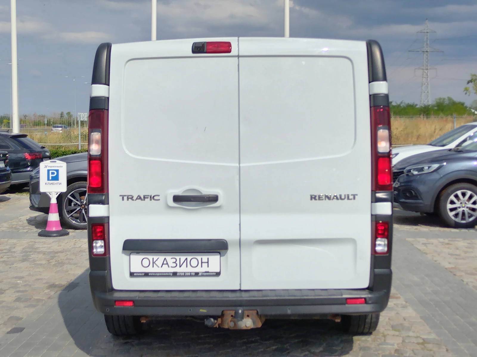 Renault Trafic 2.0dCi/145к.с/ L1H1 - изображение 6