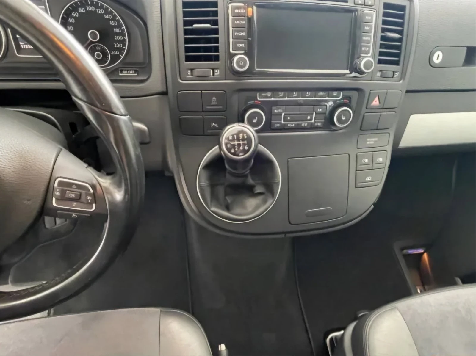 VW Multivan  - изображение 9