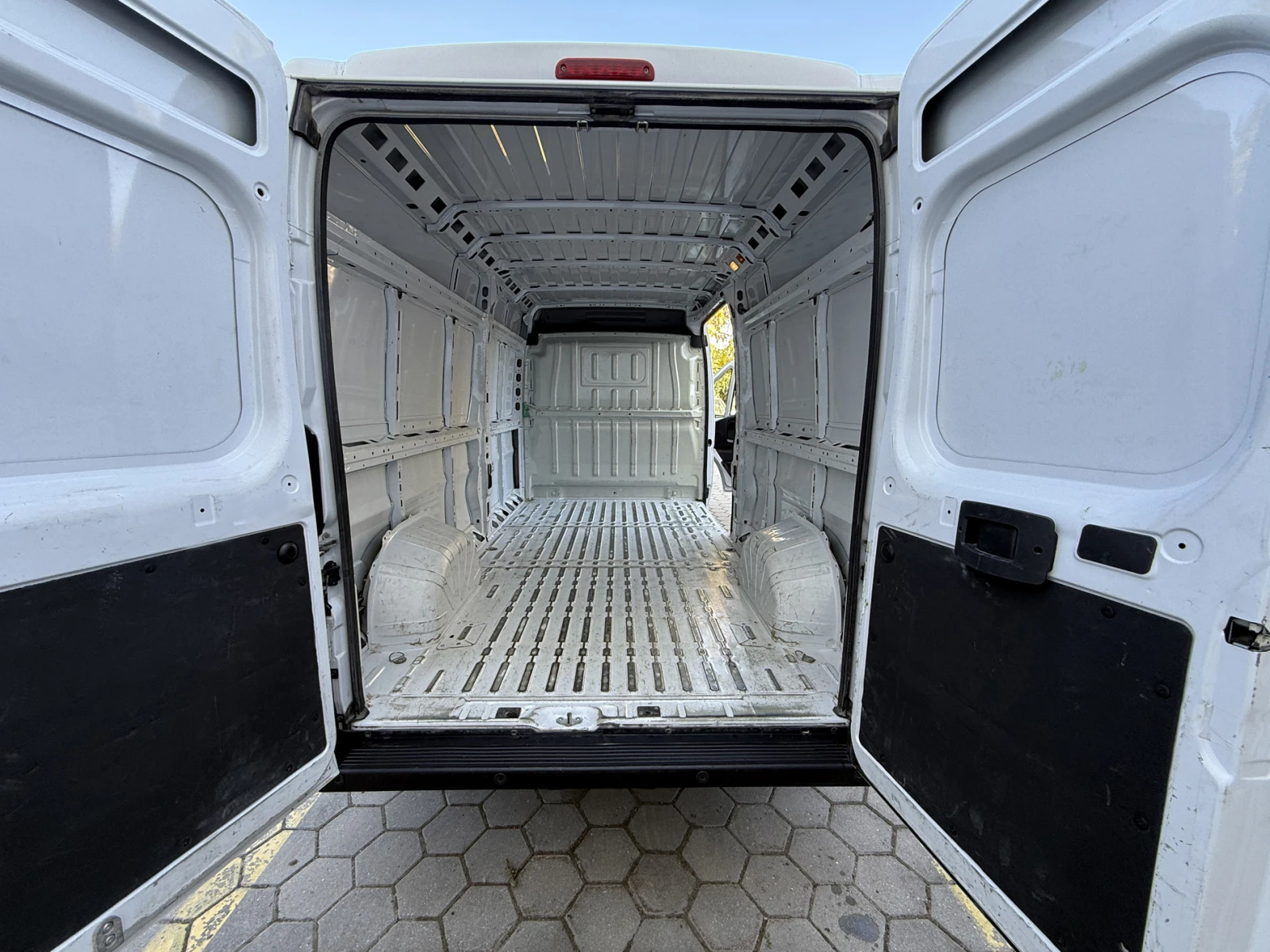 Citroen Jumper 35 L3H2 2.2 BlueHDI 140hp | Mobile.bg � ����������� 8