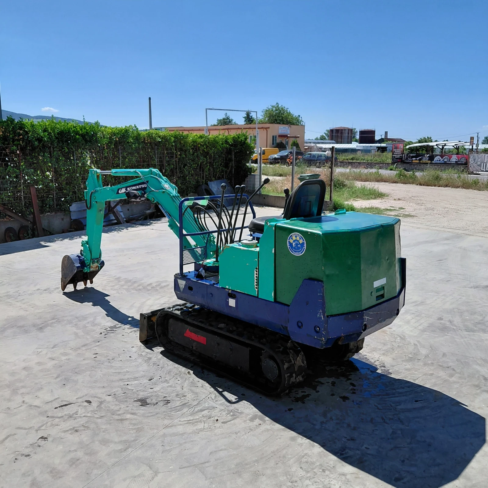 ����� Komatsu PC05-6 * �������� * ���� �� 1300 ���� *  | Mobile.bg � ����������� 3