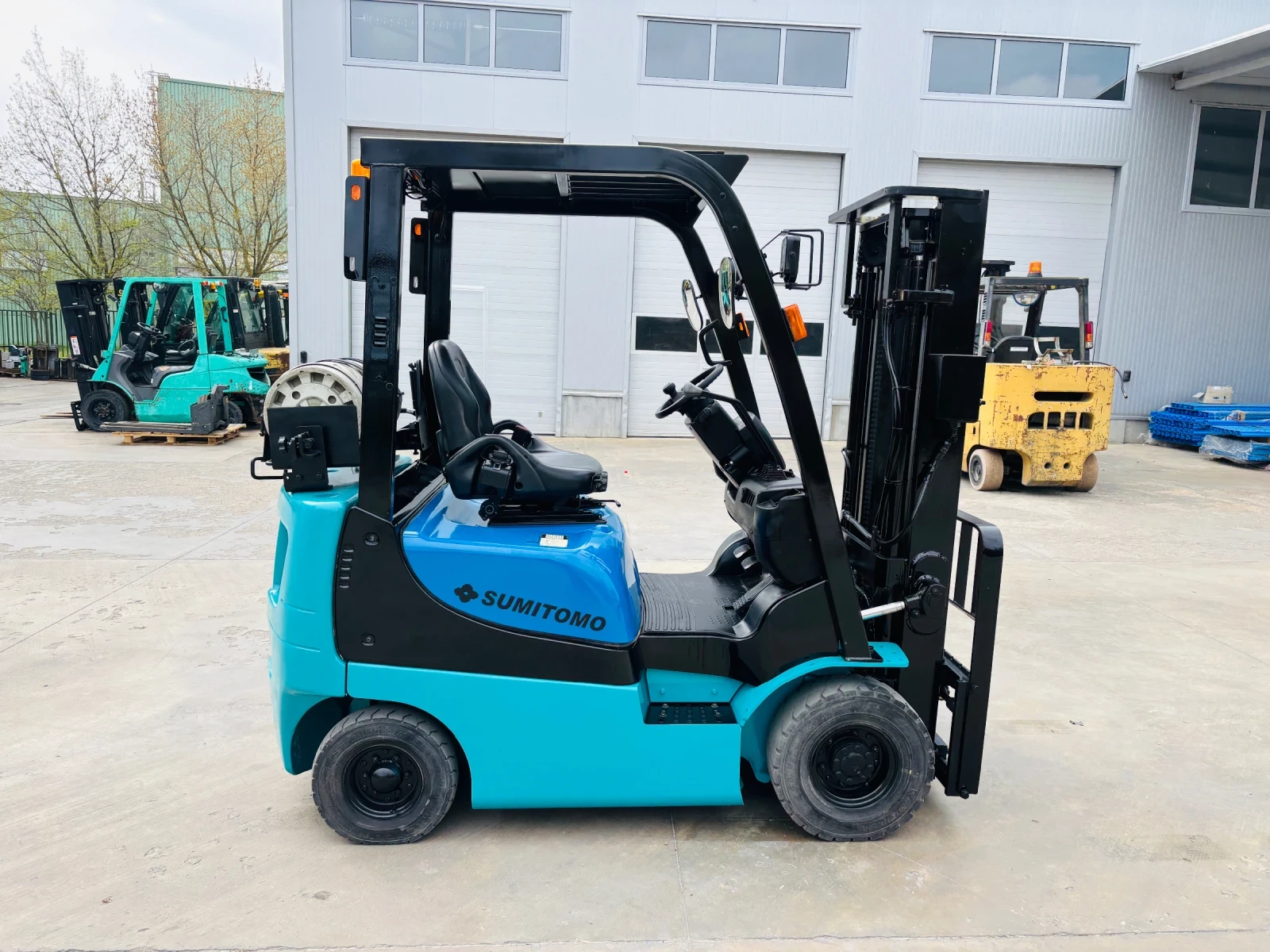 ������� Nissan Nissan ��������, ������� ���������� | Mobile.bg � ����������� 4