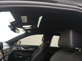 BMW 740 M* SPORT* HARMON* KARDON* ХЕДЪП* LANE* ASSIST* , снимка 13