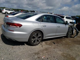 VW Passat 2.0L 4 Front-wheel Drive | Mobile.bg    6