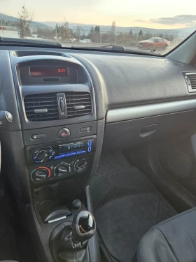Renault Clio, снимка 9